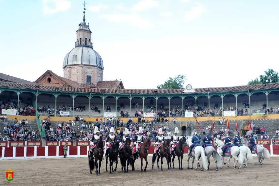 Exibición Guardia Real Plaza de toros de Talavera de la Reina