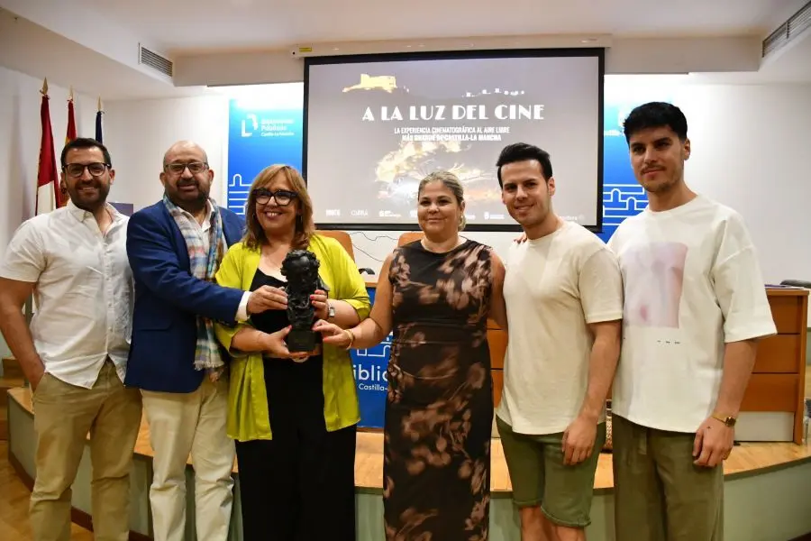 presentacion a la luz del cine