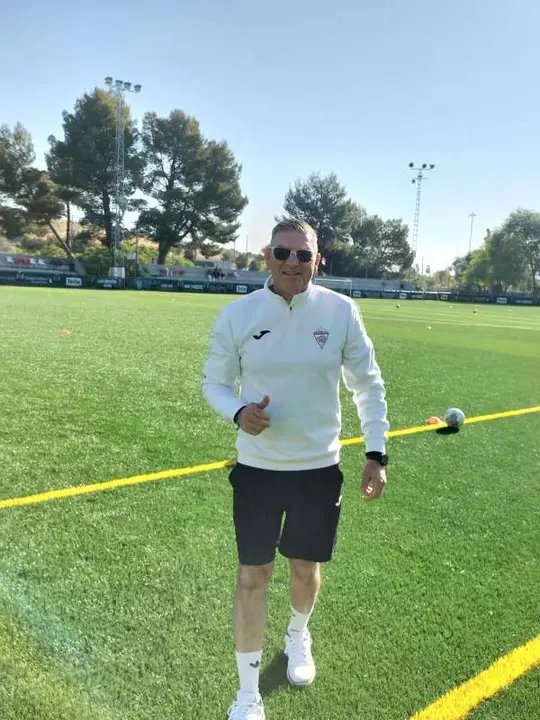 Daniel Almirón