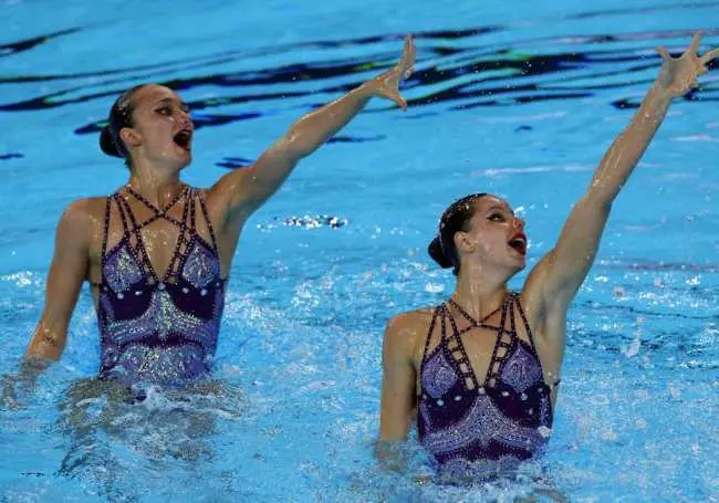 Oro en natación sincronizada