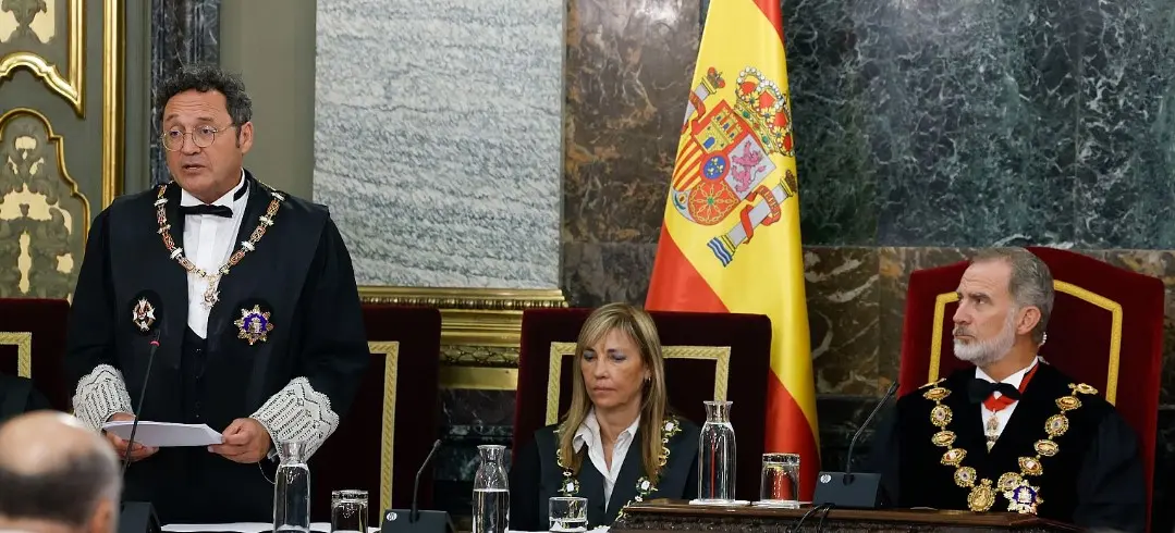 Apertura