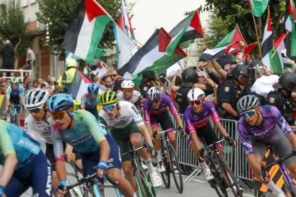 Sabotaje en la Vuelta a España