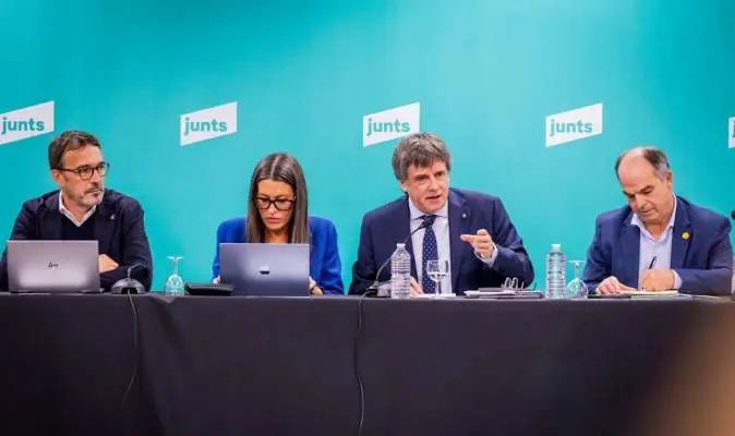 junts-rompe-con-el-psoe-y-deja-el-presupuesto-sanitario-contra-las-cuerdas-2873