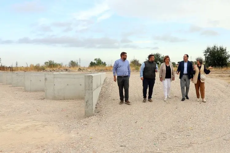 Cedillo Guerrero y Diaz en el punto limpio de Burguillos