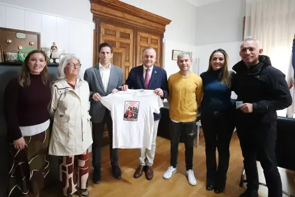 El-alcalde-Jose-Julian-Gregorio-concejales-Ayuntamiento-de-Talavera-Alvaro-Bautista-eliminacion-normativa-peso-World-SBK-1536x1024