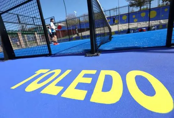 velazquez-pista-padel-escultura3-1200x818