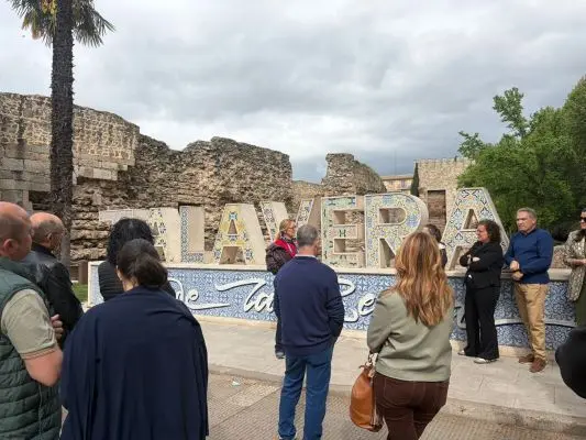 Hola cer&aacute;mica