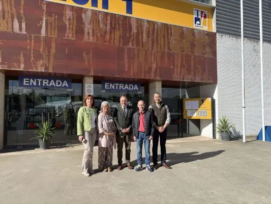 Ba&ntilde;os