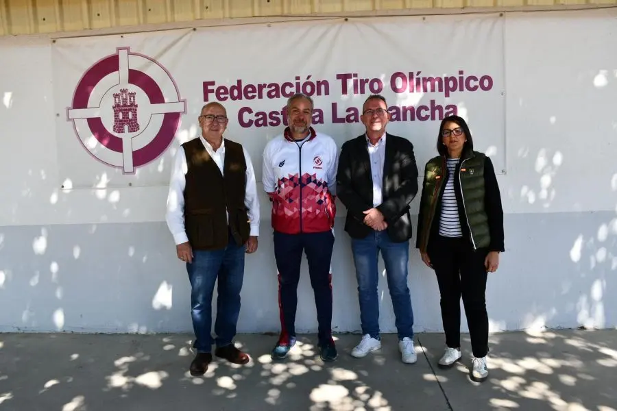 jornada-de-puertas-abiertas-en-el-campo-de-tiro-la-bastida