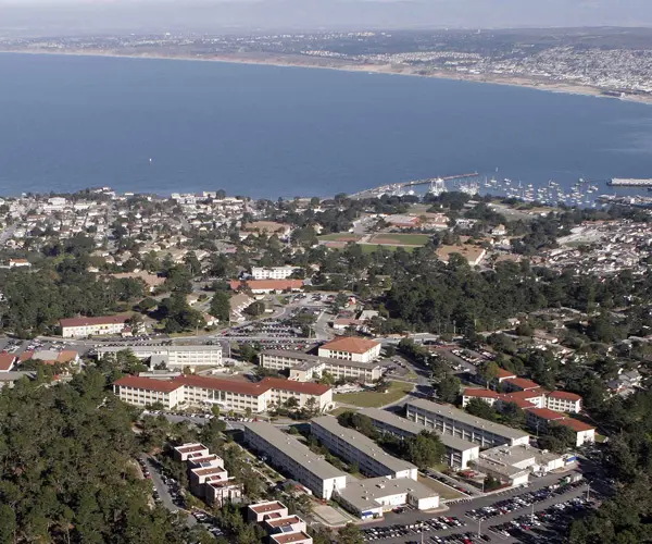 Vista actual de Presidio de Monterrey en California