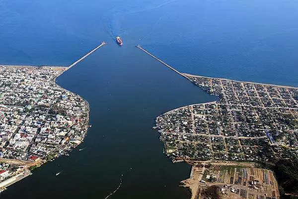 Vista a&eacute;rea de la actual Coatzacoalcos