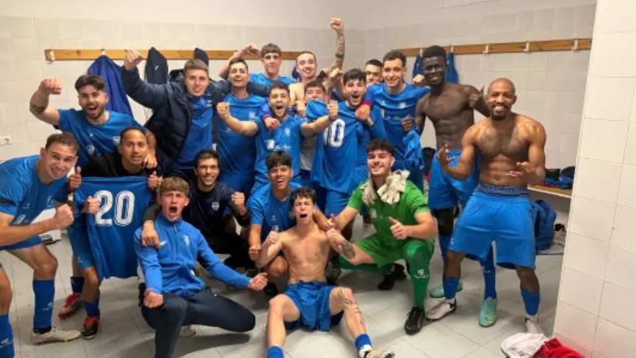 Los chicos del Benque celebrando la victoria