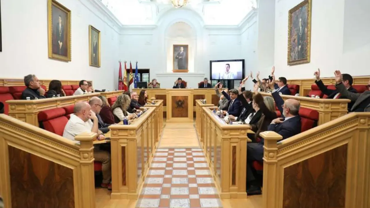 aprobacion-pleno-presupuestos.18-12-25-1200x800