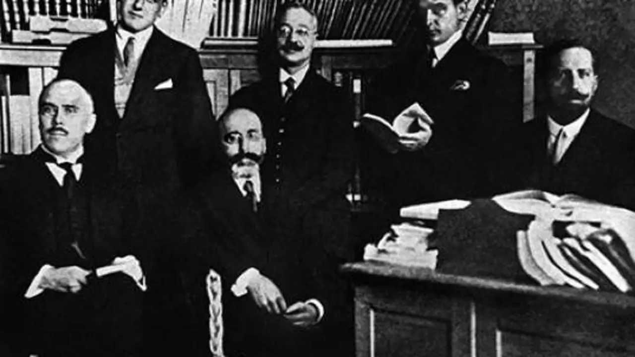 Centro de Estudios Hist&oacute;rico