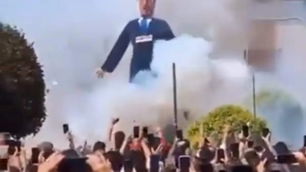 WYSJ2YZ245CDVJ6PLUSLCV72IA