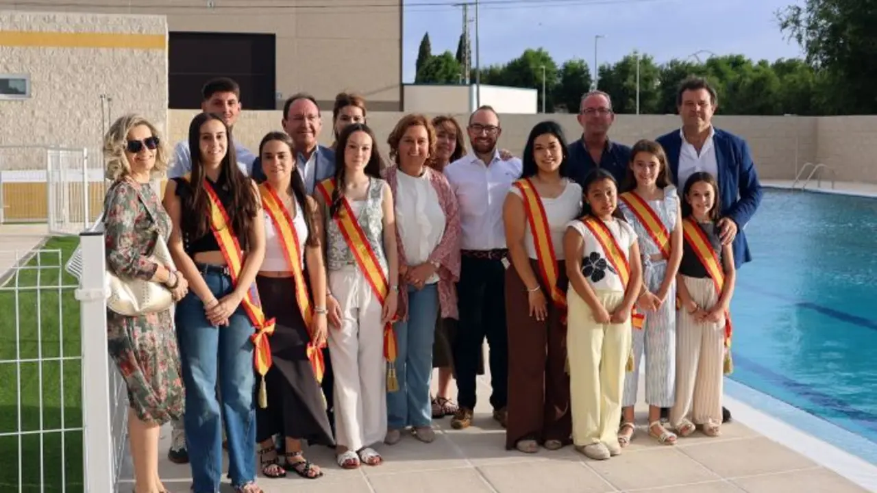 Inauguraci&oacute;n nueva piscina en Cobeja
