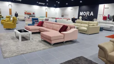 Mora sofás exposición
