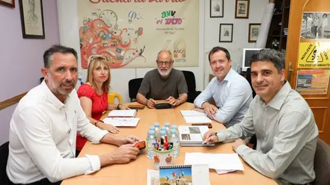 Reunión del Alcalde con la Asociación de Vecinos "El Tajo"