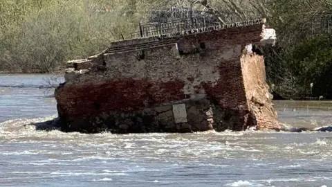 Ojo del Puente Romano desprendido