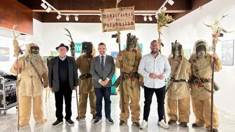 Romera y Roberto Garcia con los Moharraches