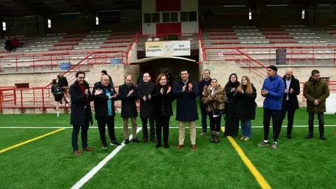 Cedillo inauguracion campo futbol Torrijos