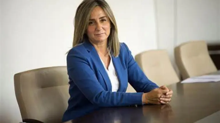 Milagros Tol&oacute;n