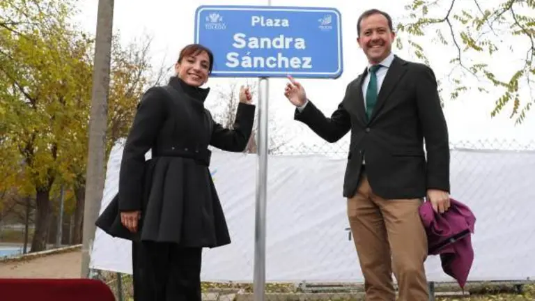 4 de diciembre. Vel&aacute;zquez reconoce la trayectoria y el ejemplo de Sandra S&aacute;nchez en la inauguraci&oacute;n de una plaza con su nombre &ldquo;la mejor karateca de la histor