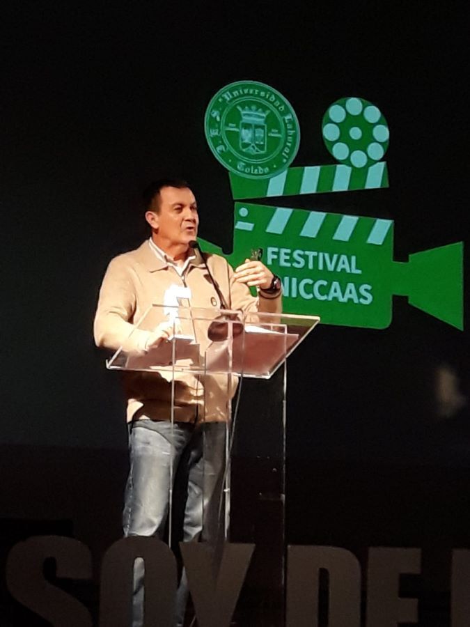 Luis Ángel Corrales, Director del IES Universidad Laboral de Toledo inaugurando el Festival UNICCAAS